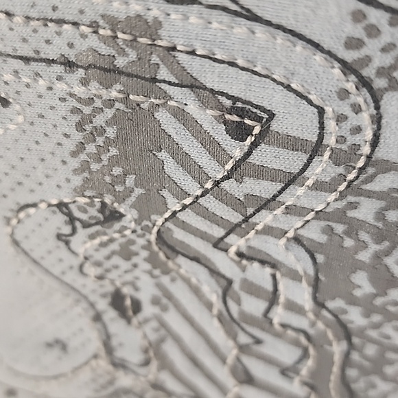 Fox Shirt with Collar - Picture 4 of 11